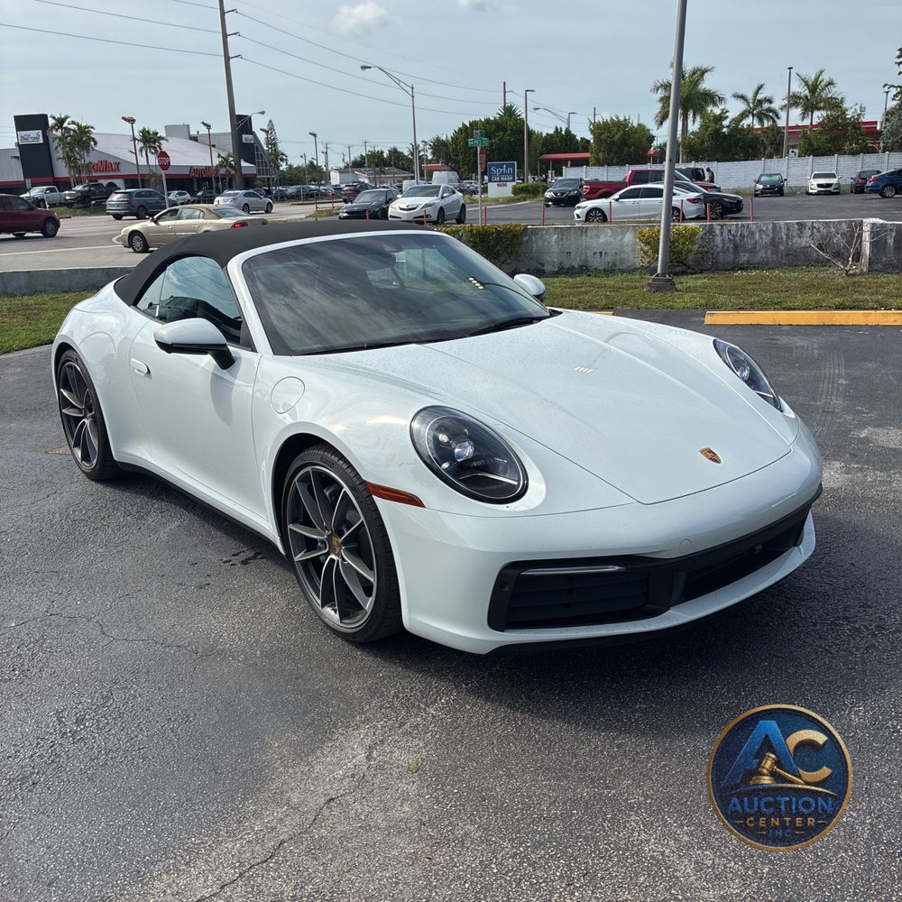 2023 Porsche 911 Carrera Cabriolet