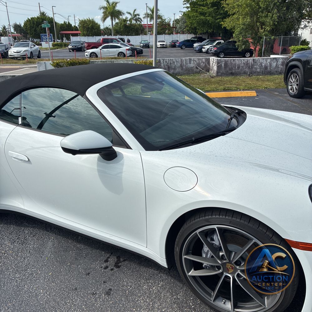 2023 Porsche 911 Carrera Cabriolet