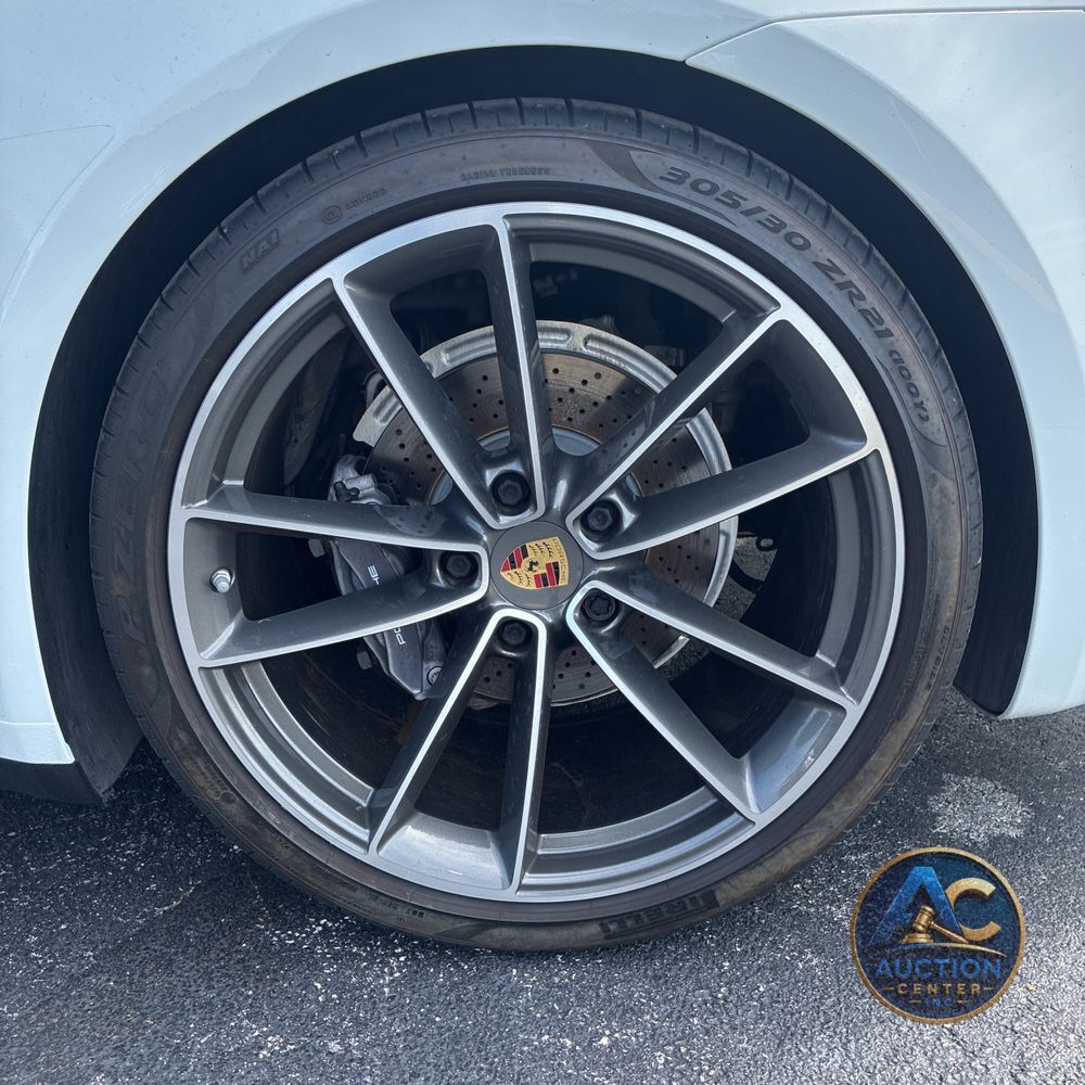 2023 Porsche 911 Carrera Cabriolet
