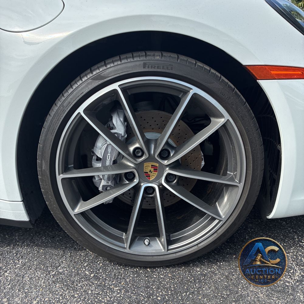 2023 Porsche 911 Carrera Cabriolet