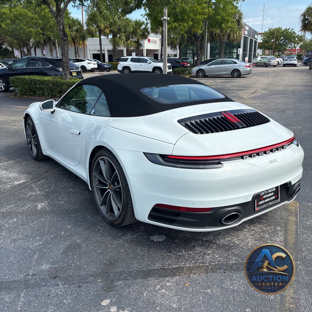2023 Porsche 911 Carrera Cabriolet