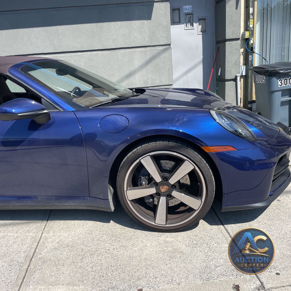 2025 Porsche 911 Carrera