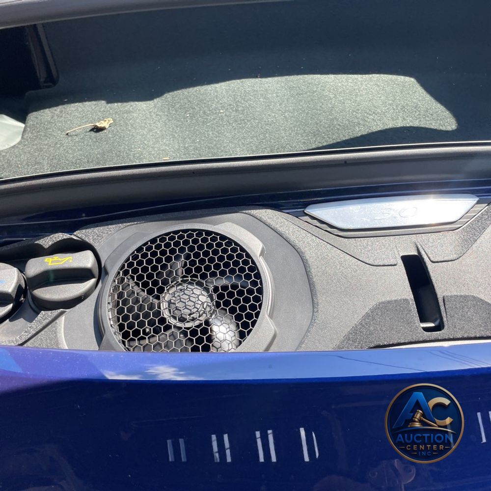 2025 Porsche 911 Carrera