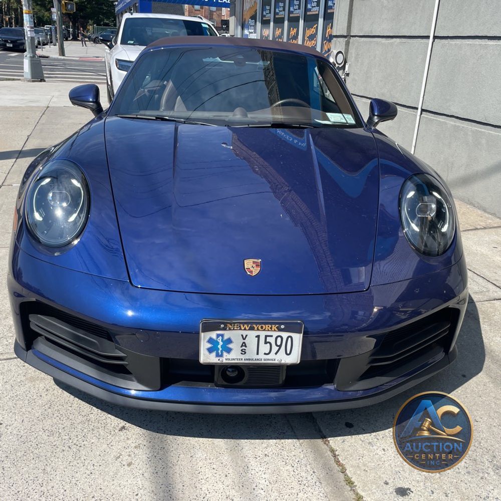 2025 Porsche 911 Carrera