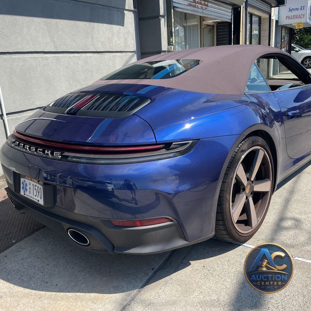 2025 Porsche 911 Carrera