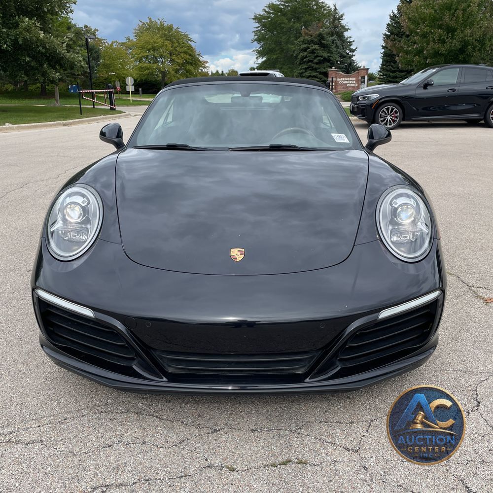 2017 Porsche 911 Carrera