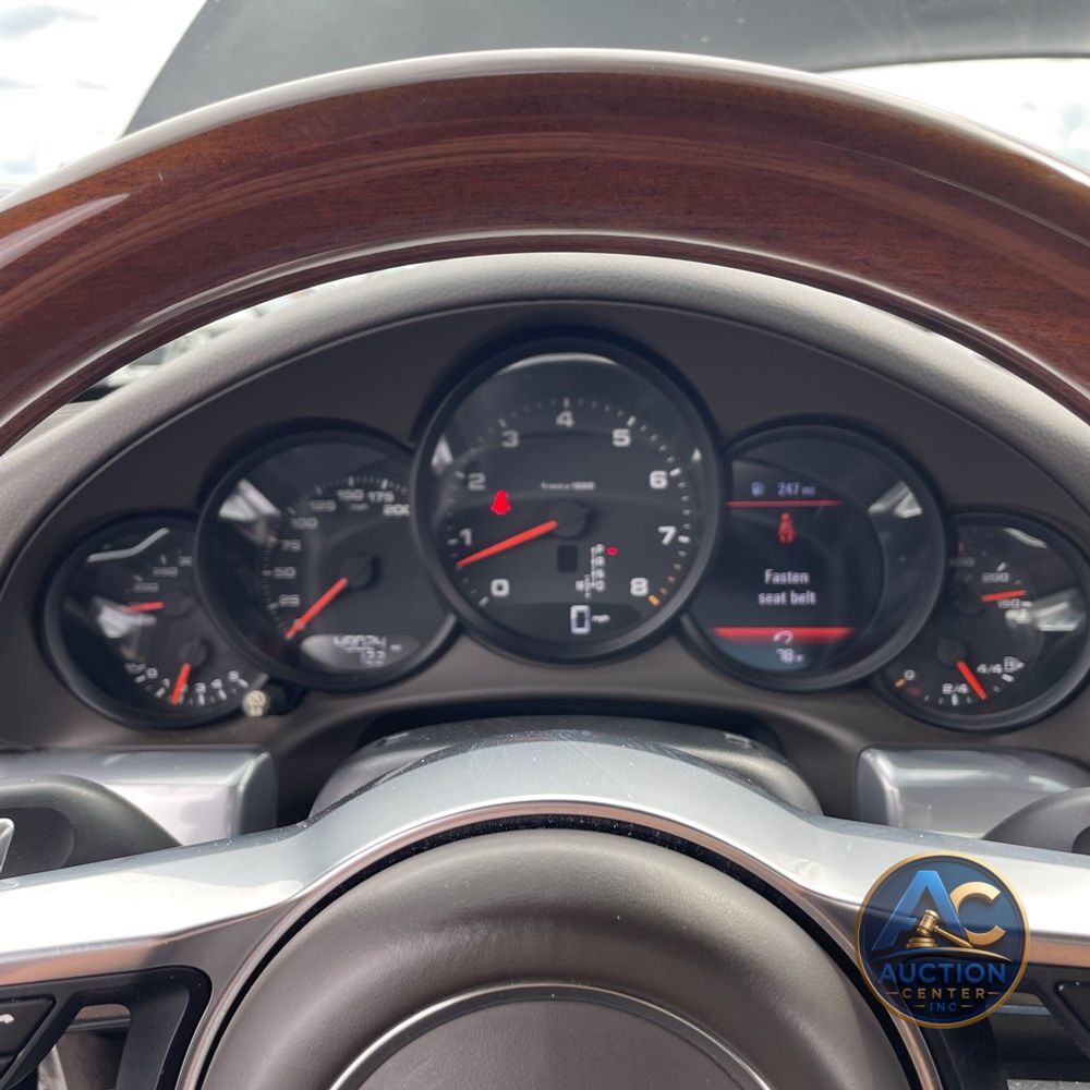 2017 Porsche 911 Carrera