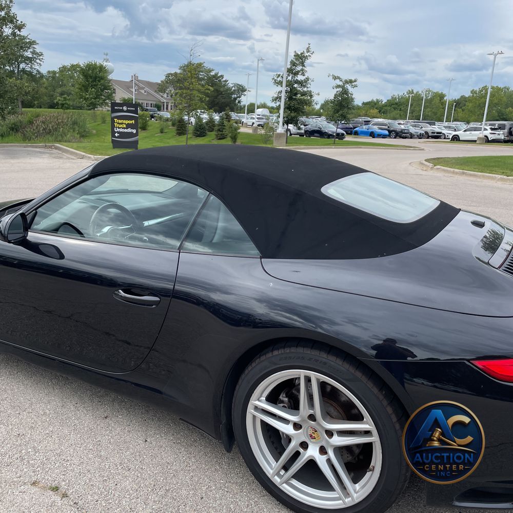2017 Porsche 911 Carrera