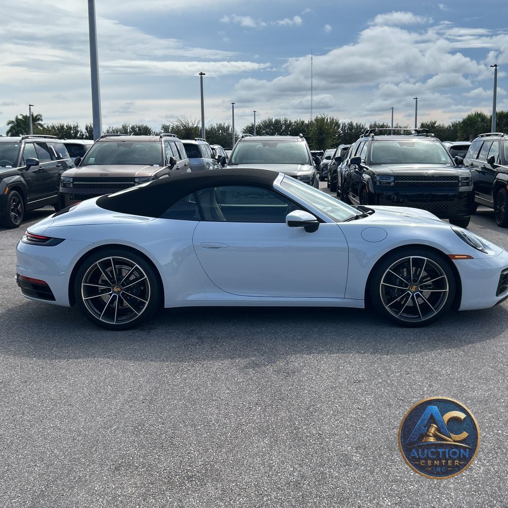 2023 Porsche 911 Carrera