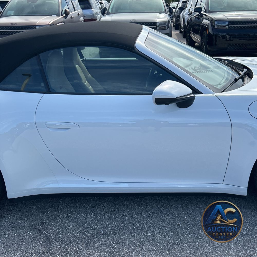 2023 Porsche 911 Carrera