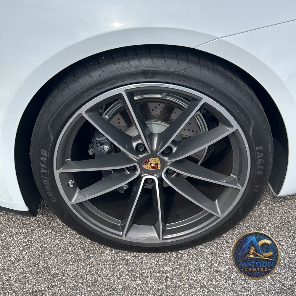 2023 Porsche 911 Carrera
