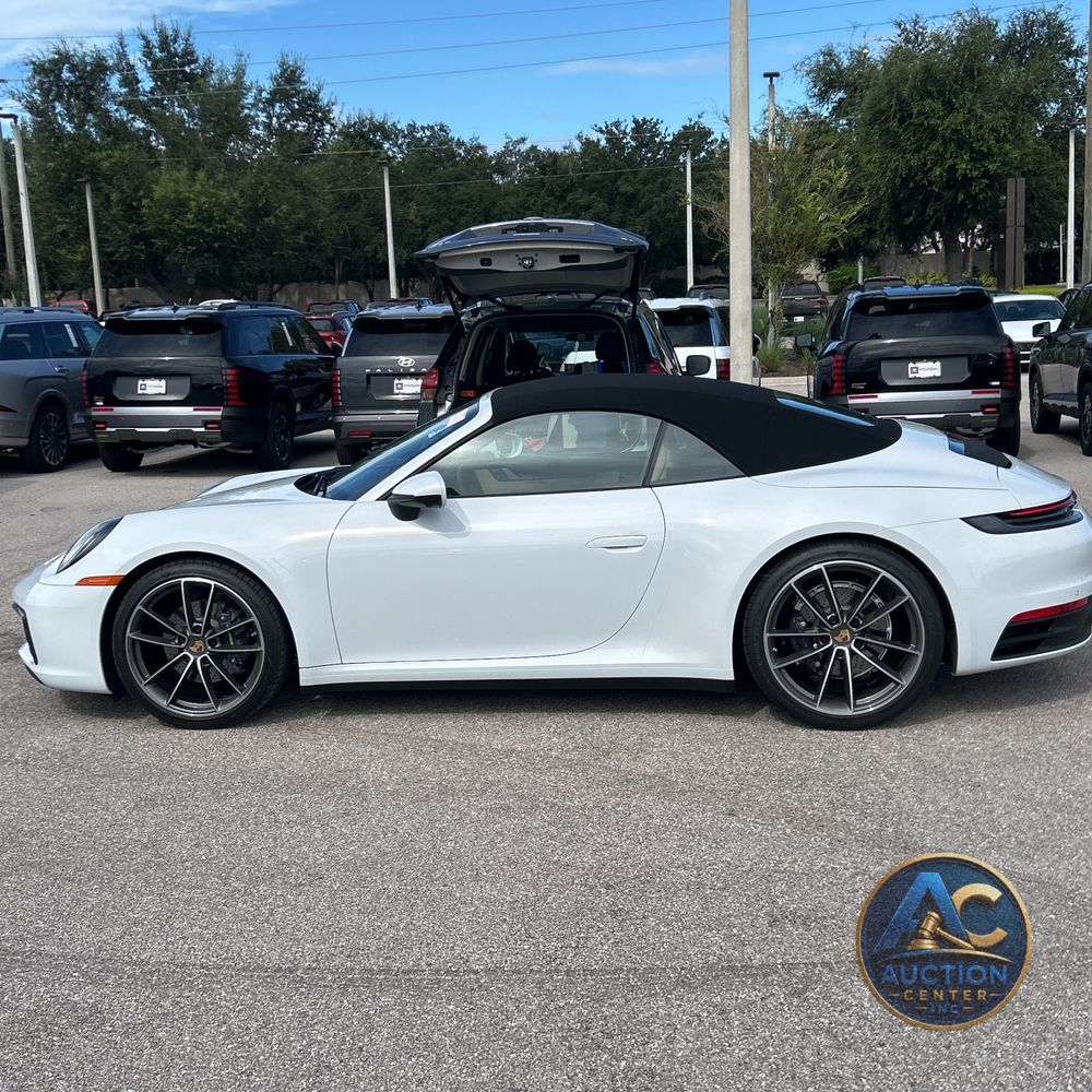 2023 Porsche 911 Carrera