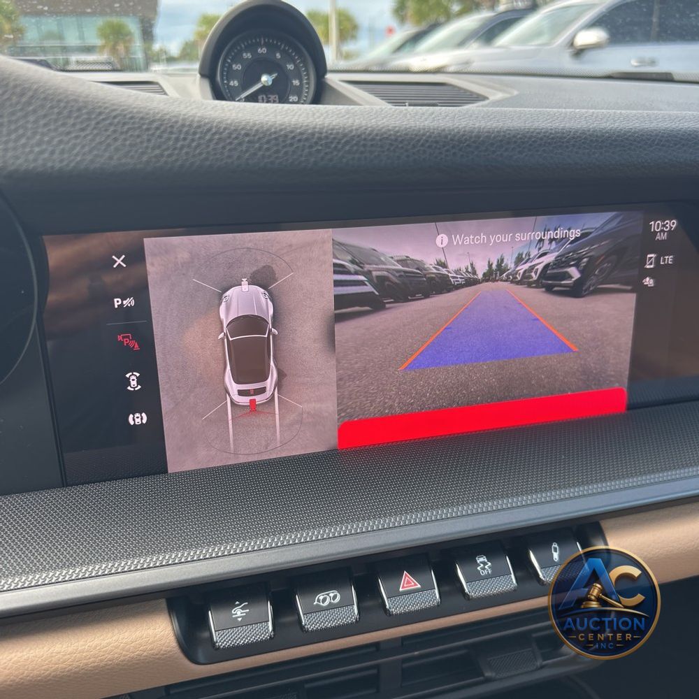 2023 Porsche 911 Carrera