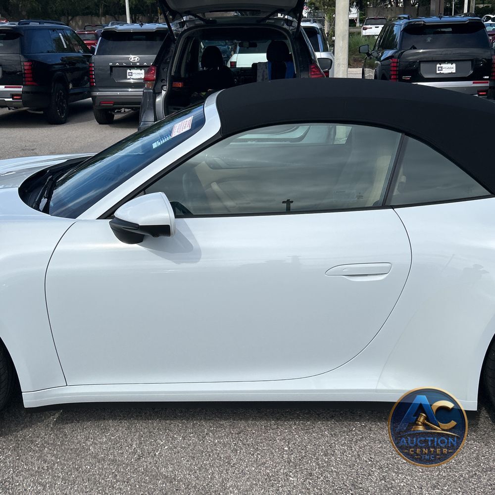2023 Porsche 911 Carrera