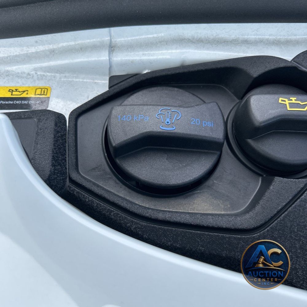2023 Porsche 911 Carrera