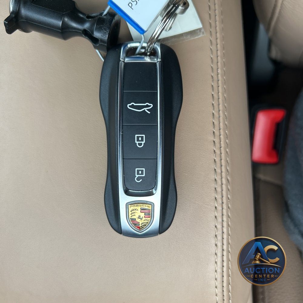 2023 Porsche 911 Carrera