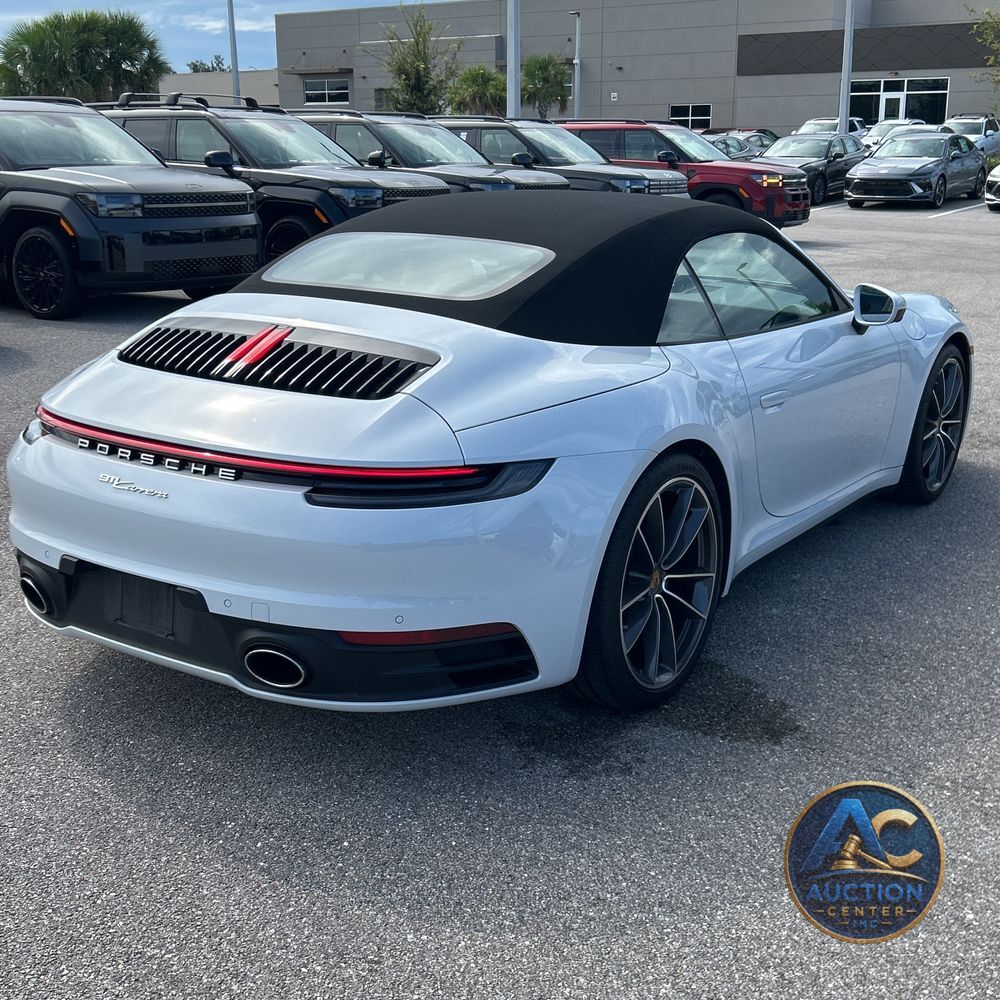 2023 Porsche 911 Carrera