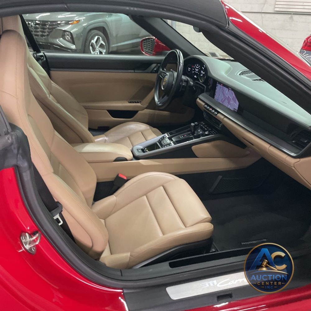 2021 Porsche 911 Carrera