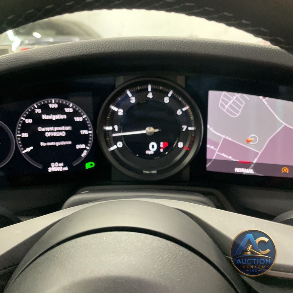 2021 Porsche 911 Carrera