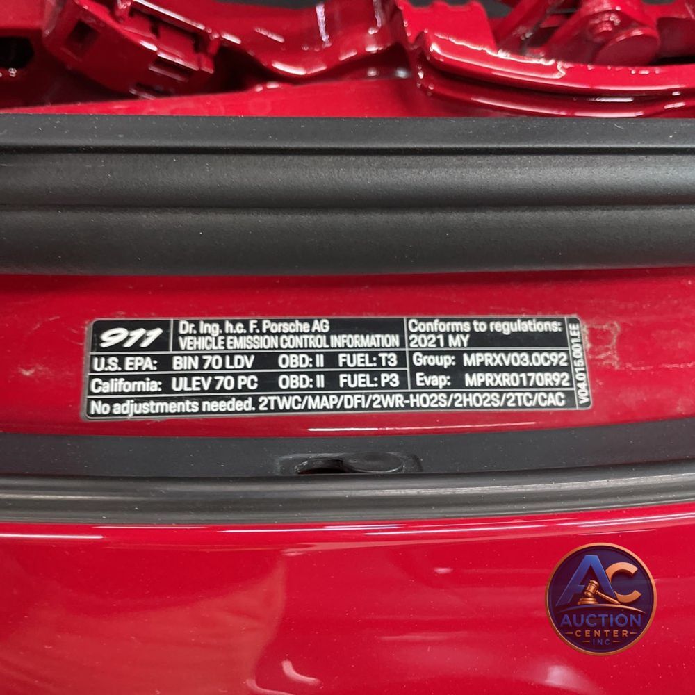 2021 Porsche 911 Carrera