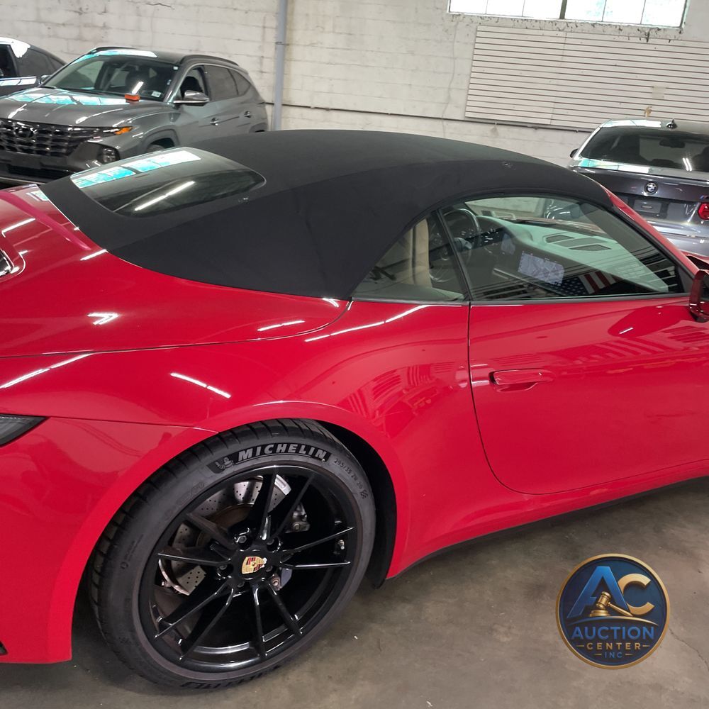 2021 Porsche 911 Carrera