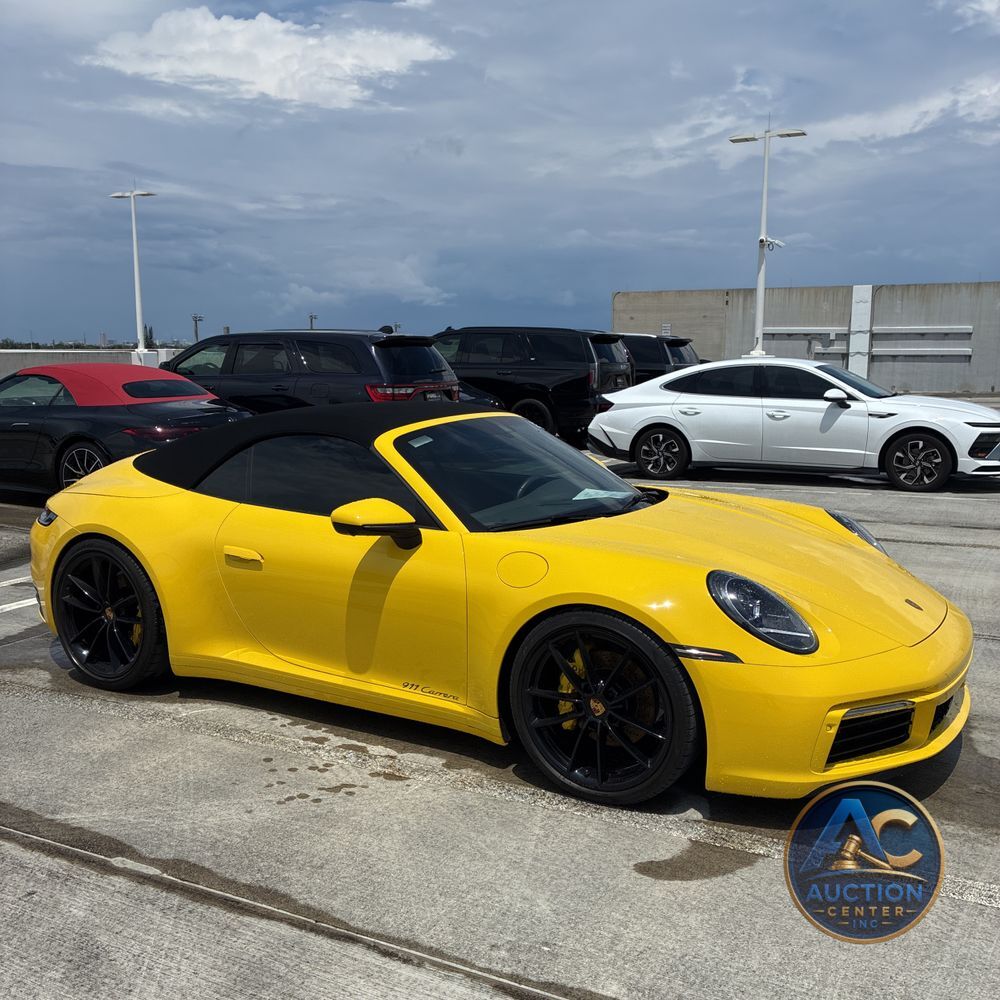 2022 Porsche 911 Carrera Cabriolet