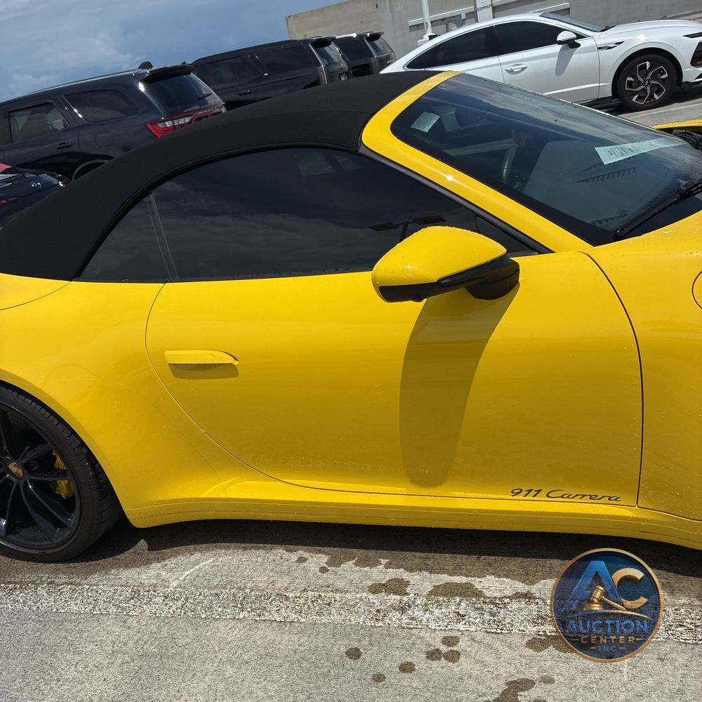 2022 Porsche 911 Carrera Cabriolet