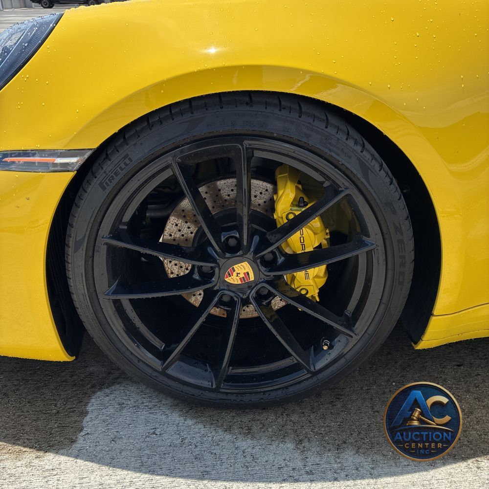 2022 Porsche 911 Carrera Cabriolet