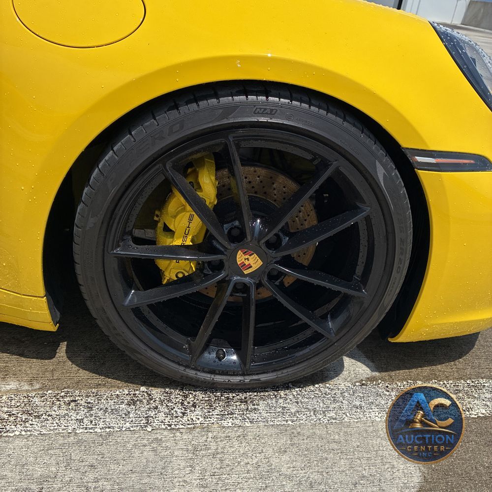 2022 Porsche 911 Carrera Cabriolet