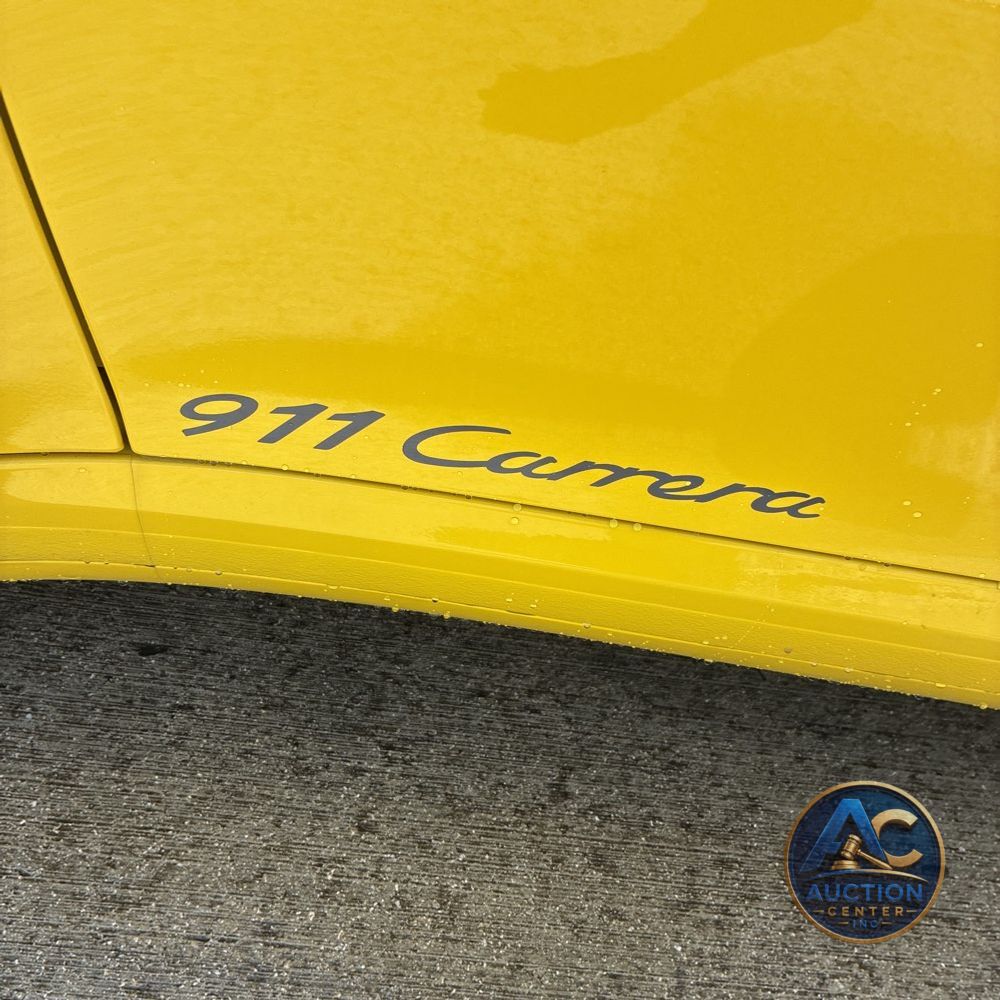 2022 Porsche 911 Carrera Cabriolet