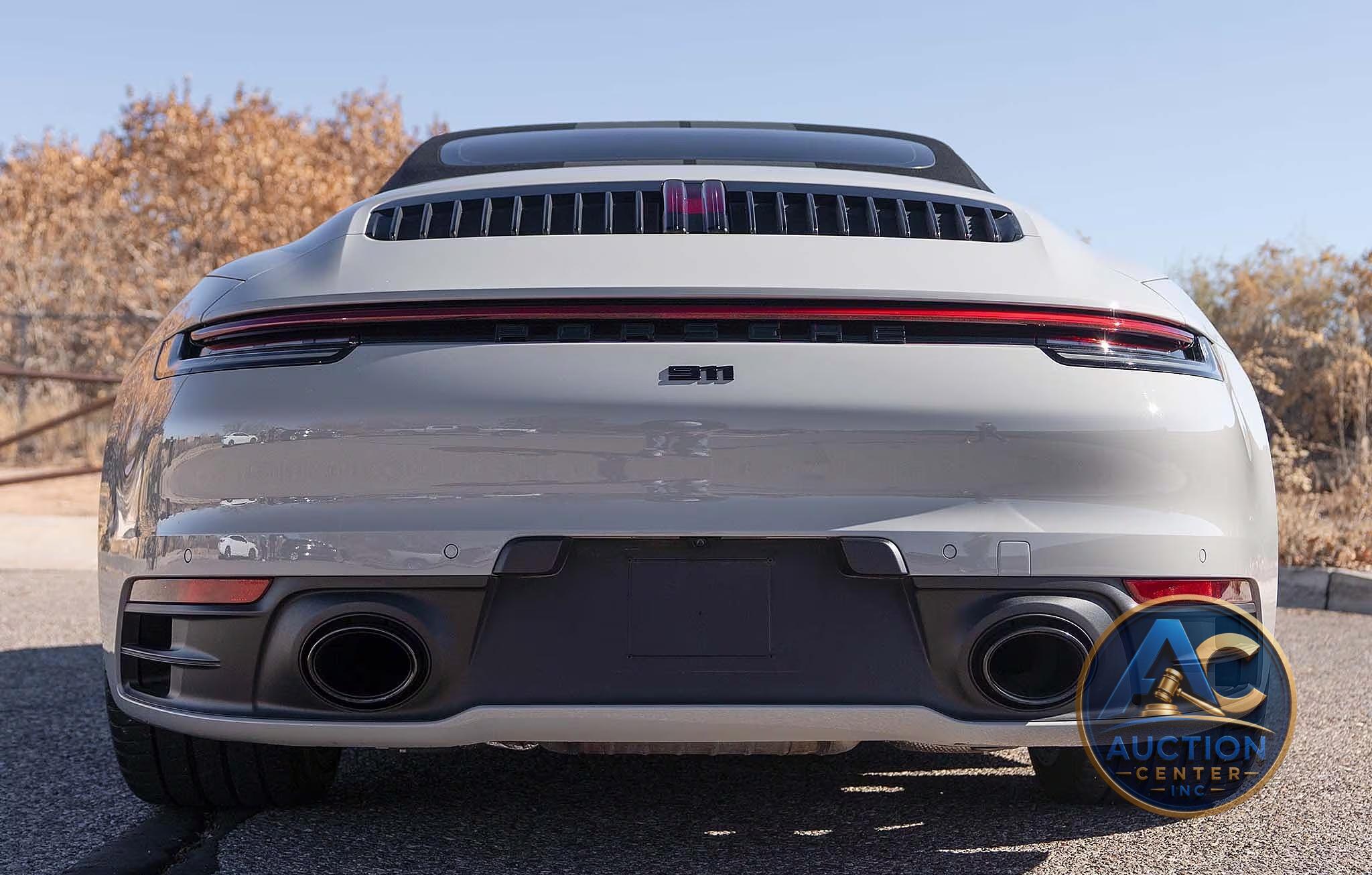 2024 Porsche 911 Carrera Cabriolet