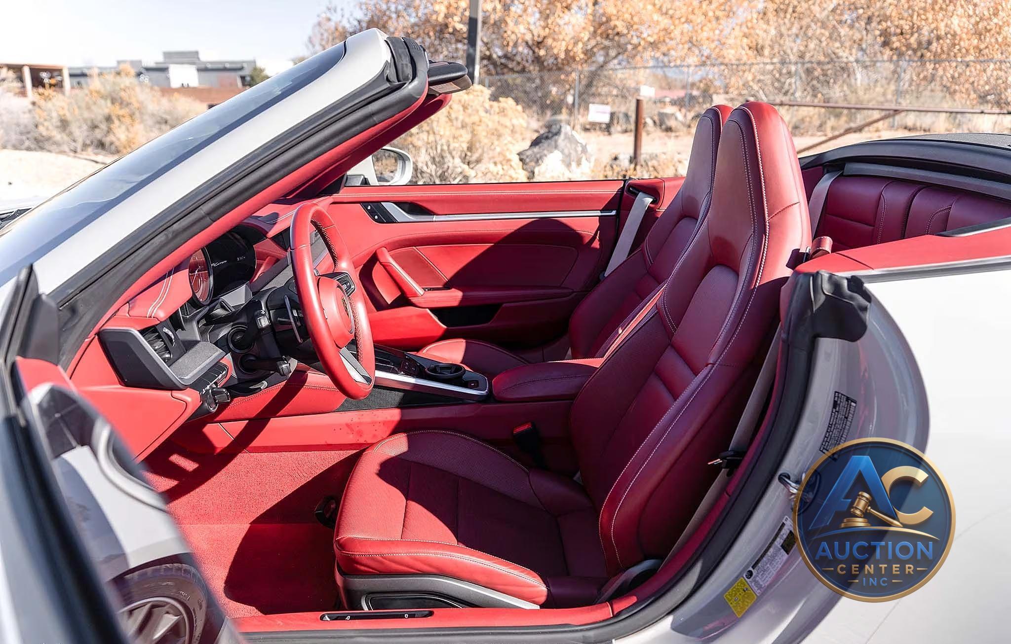 2024 Porsche 911 Carrera Cabriolet