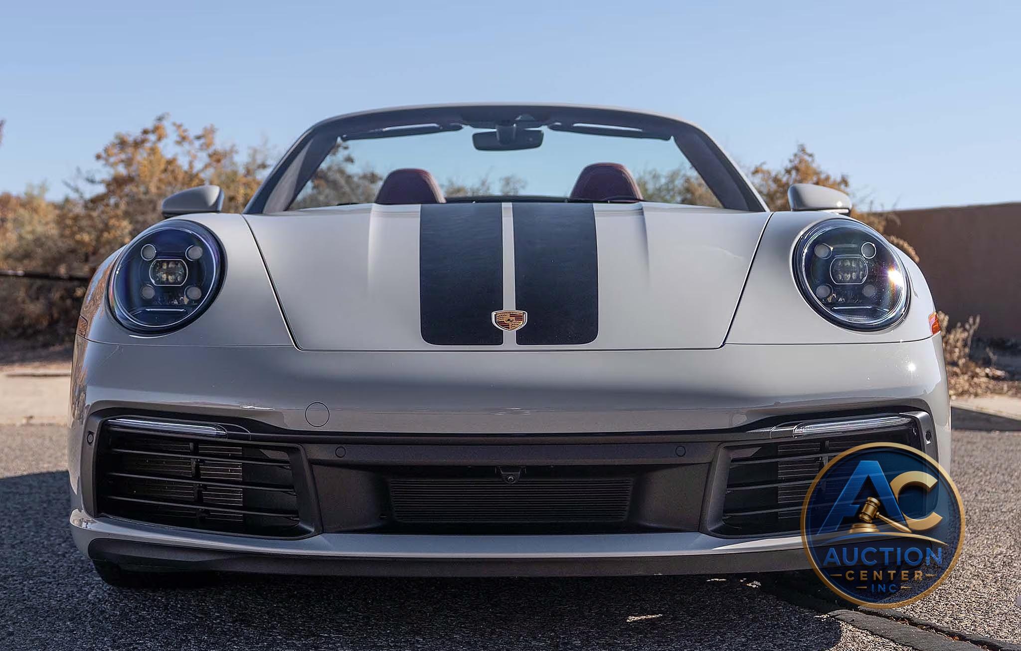 2024 Porsche 911 Carrera Cabriolet