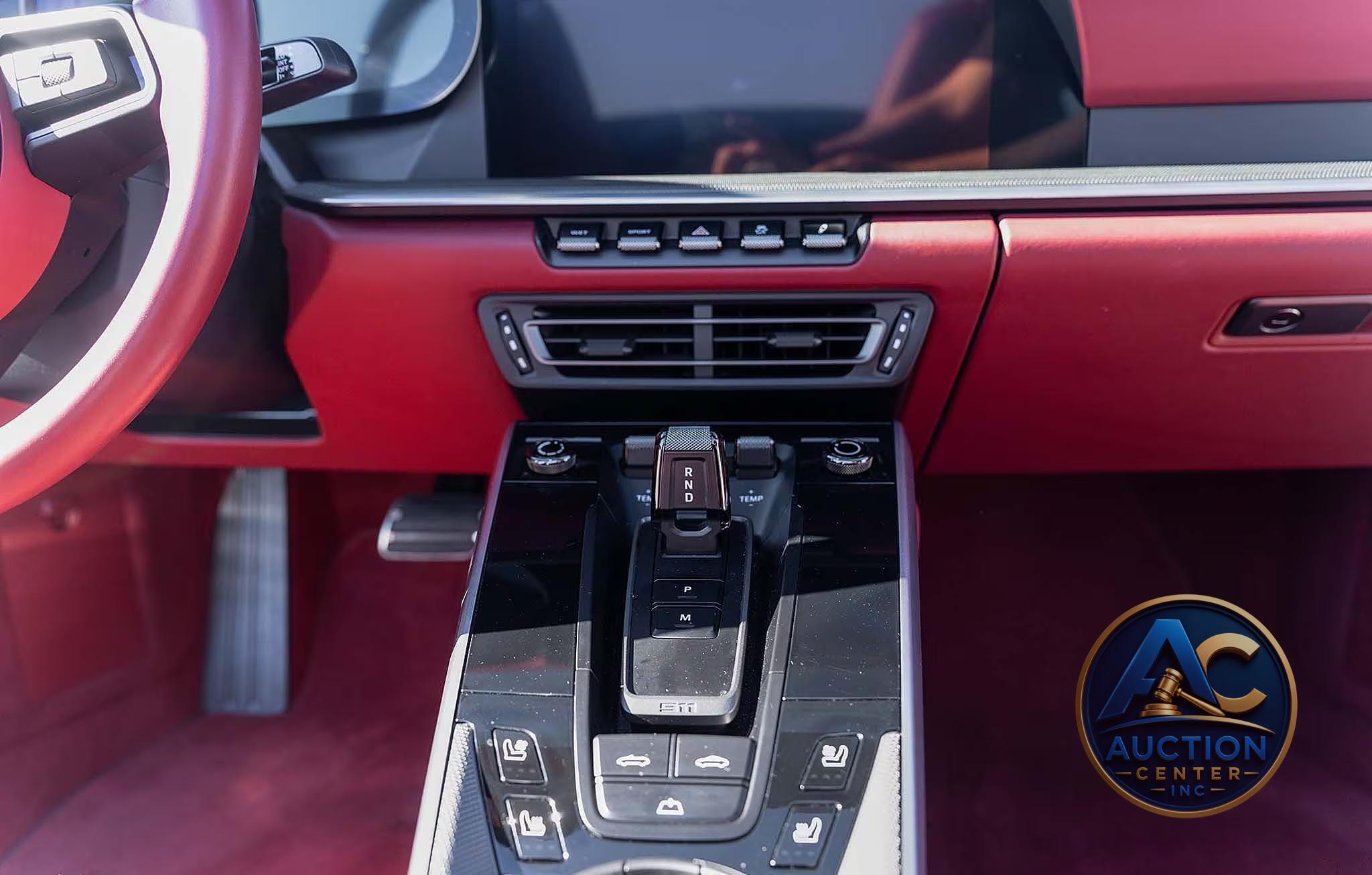 2024 Porsche 911 Carrera Cabriolet