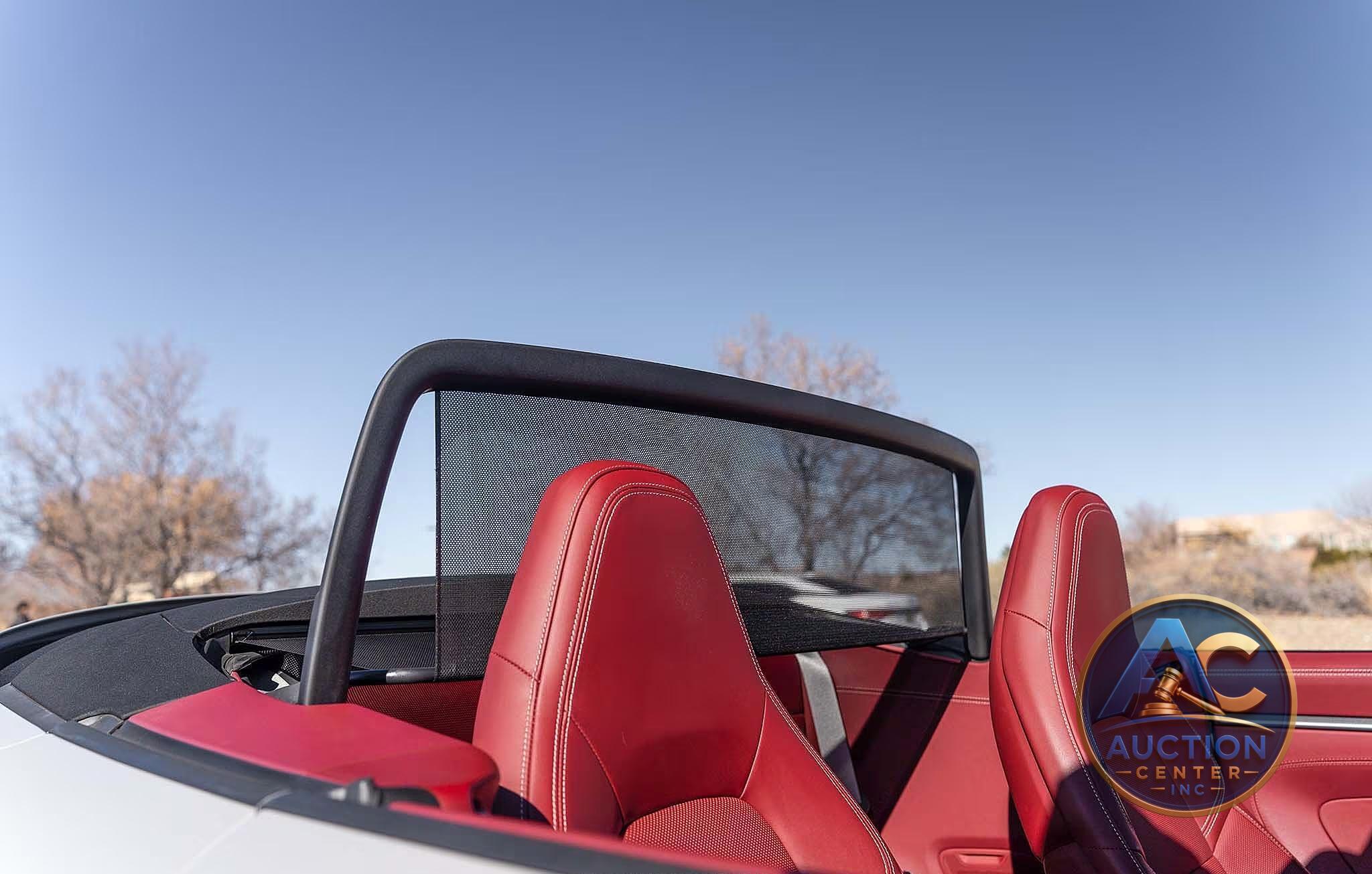 2024 Porsche 911 Carrera Cabriolet
