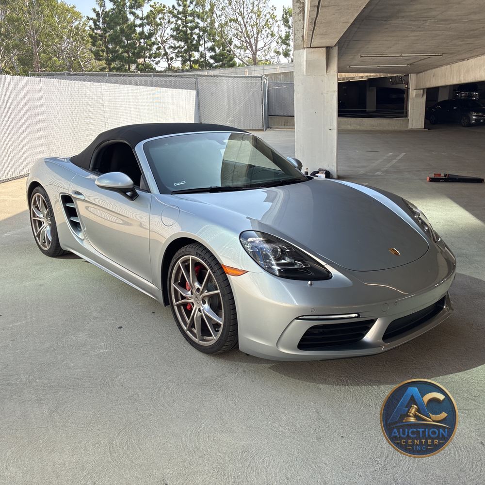 2024 Porsche 718 Boxster S
