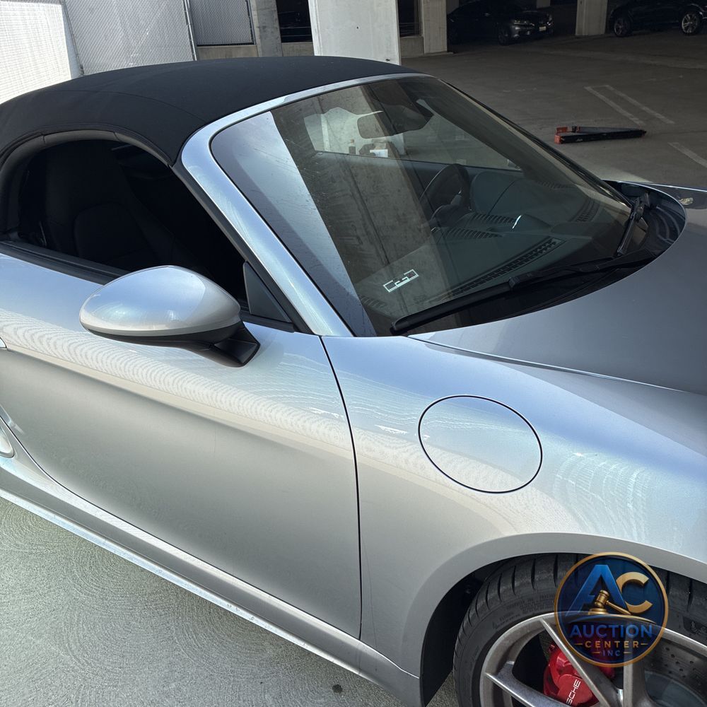 2024 Porsche 718 Boxster S