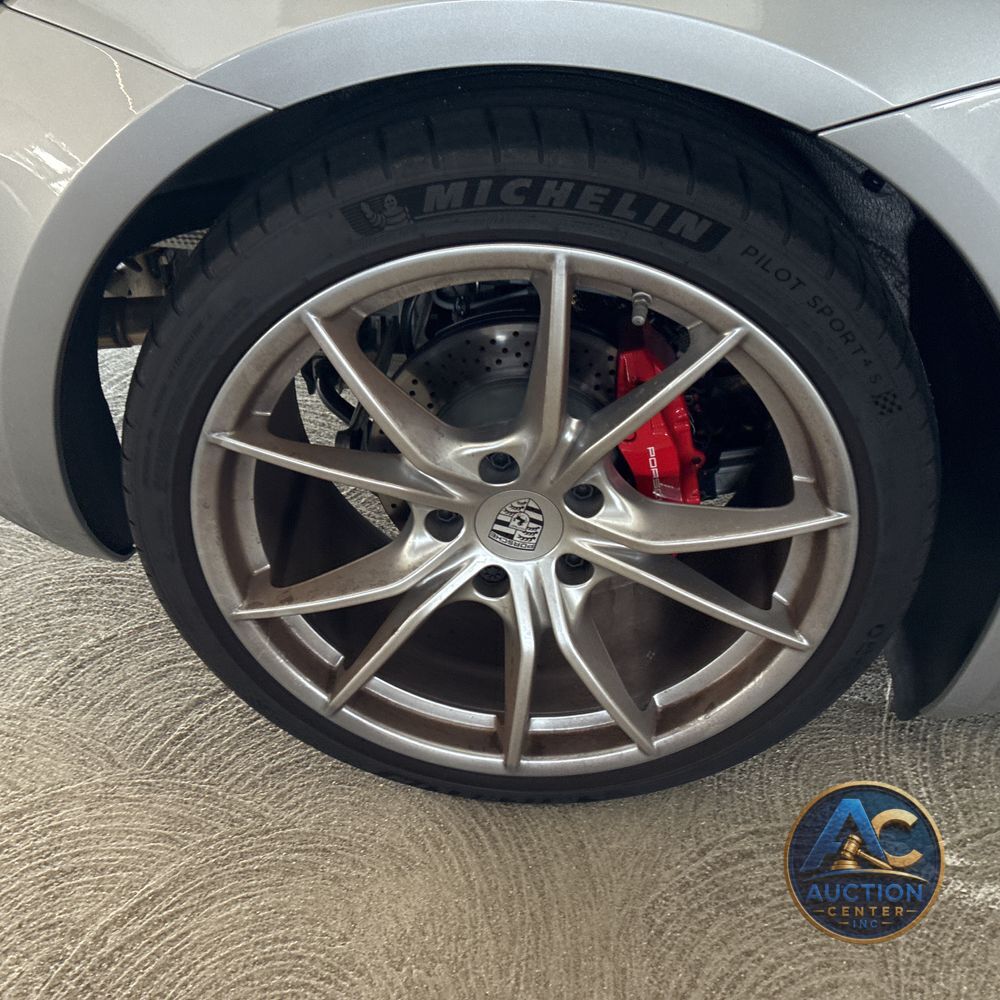 2024 Porsche 718 Boxster S
