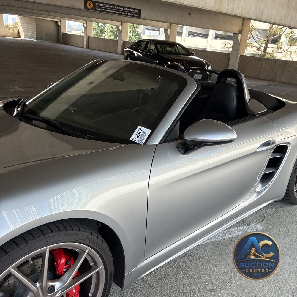 2024 Porsche 718 Boxster S