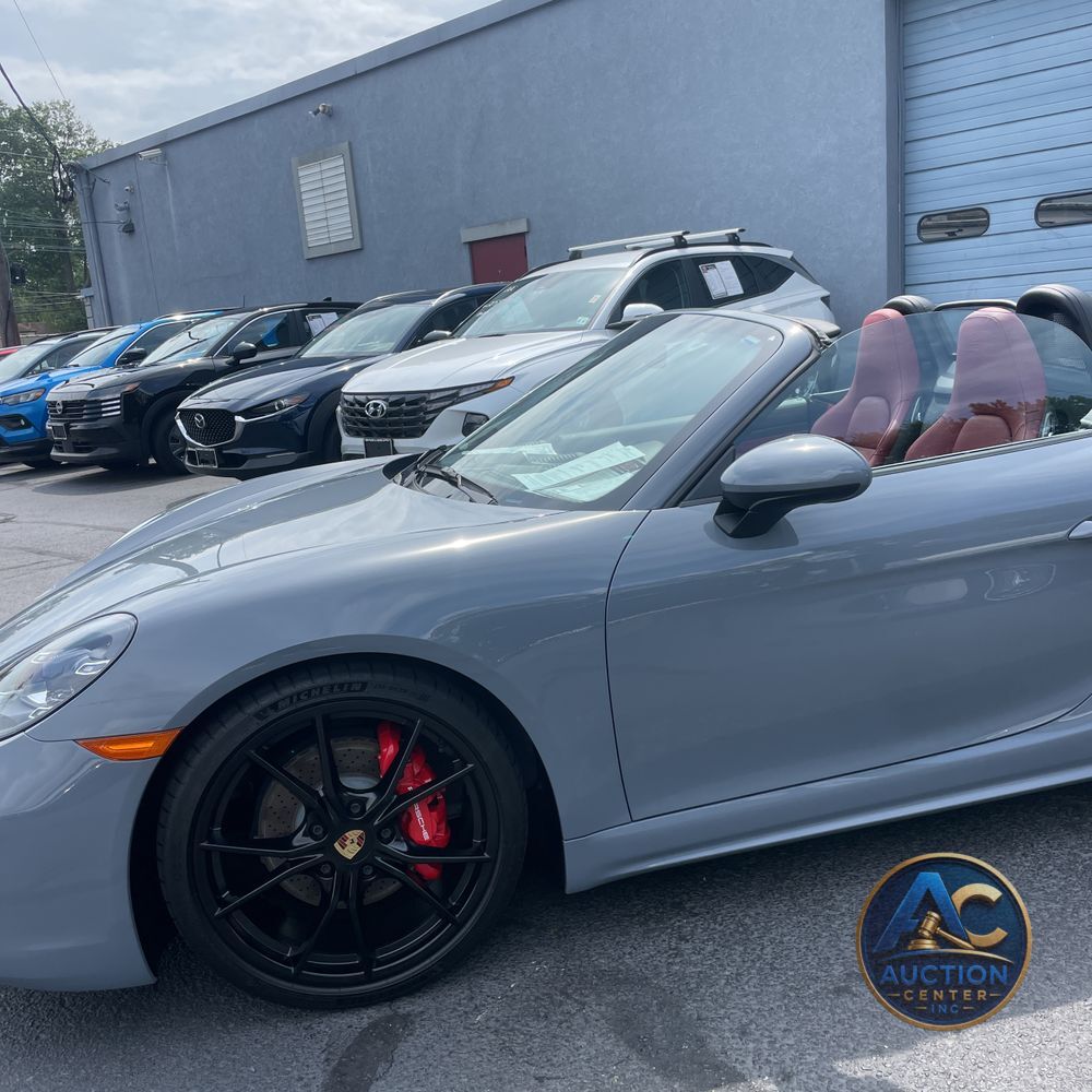 2023 Porsche 718 Boxster S