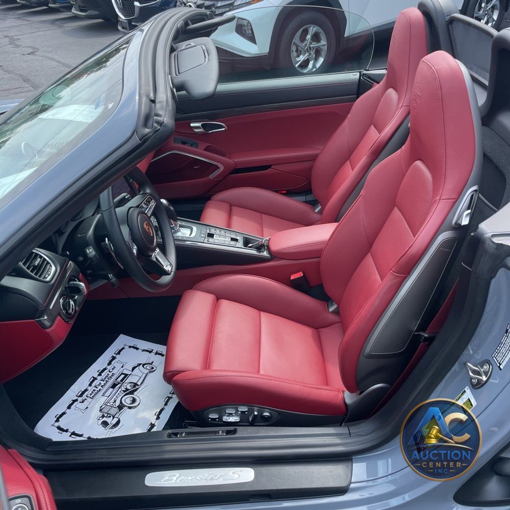 2023 Porsche 718 Boxster S