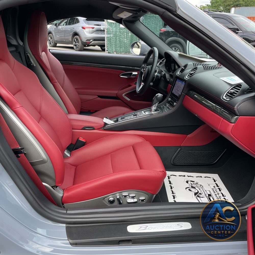 2023 Porsche 718 Boxster S