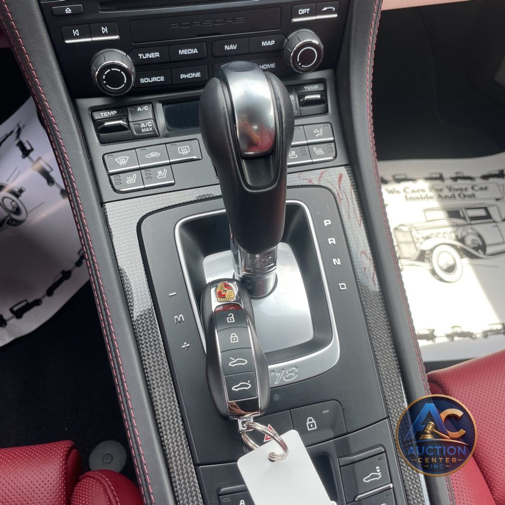 2023 Porsche 718 Boxster S