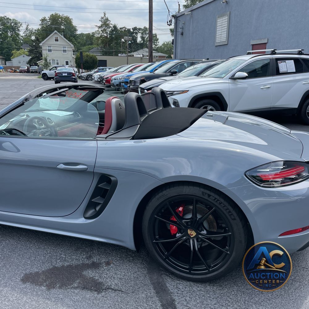 2023 Porsche 718 Boxster S