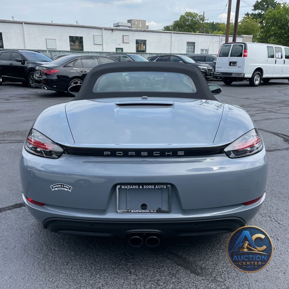 2023 Porsche 718 Boxster S