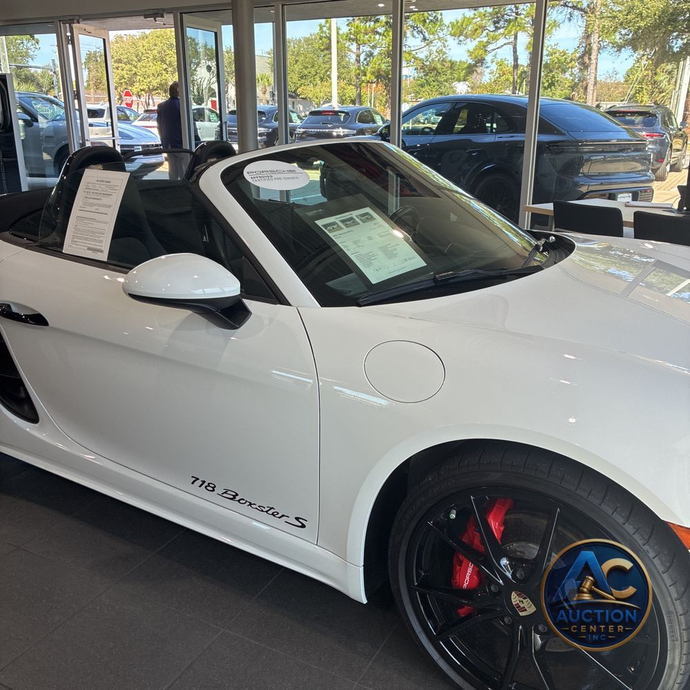 2023 Porsche 718 Boxster S