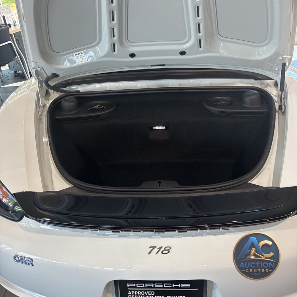 2023 Porsche 718 Boxster S