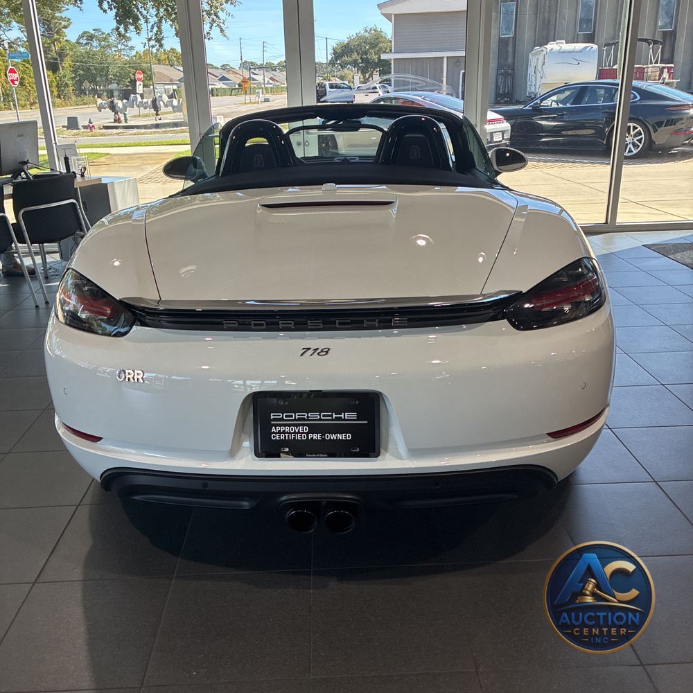 2023 Porsche 718 Boxster S