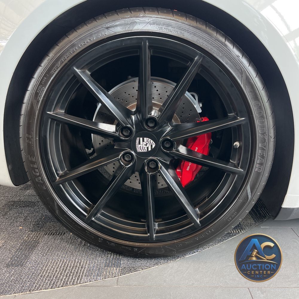 2020 Porsche 911 Carrera 4S