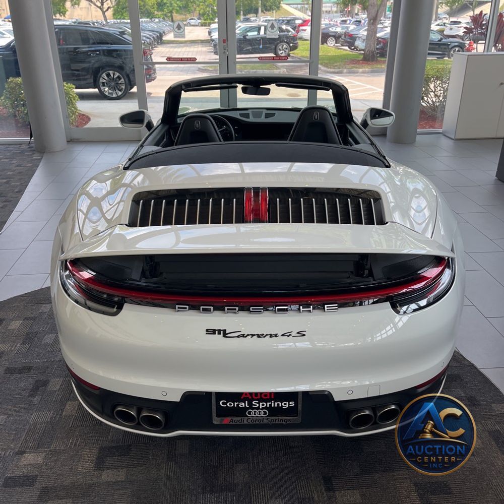 2020 Porsche 911 Carrera 4S